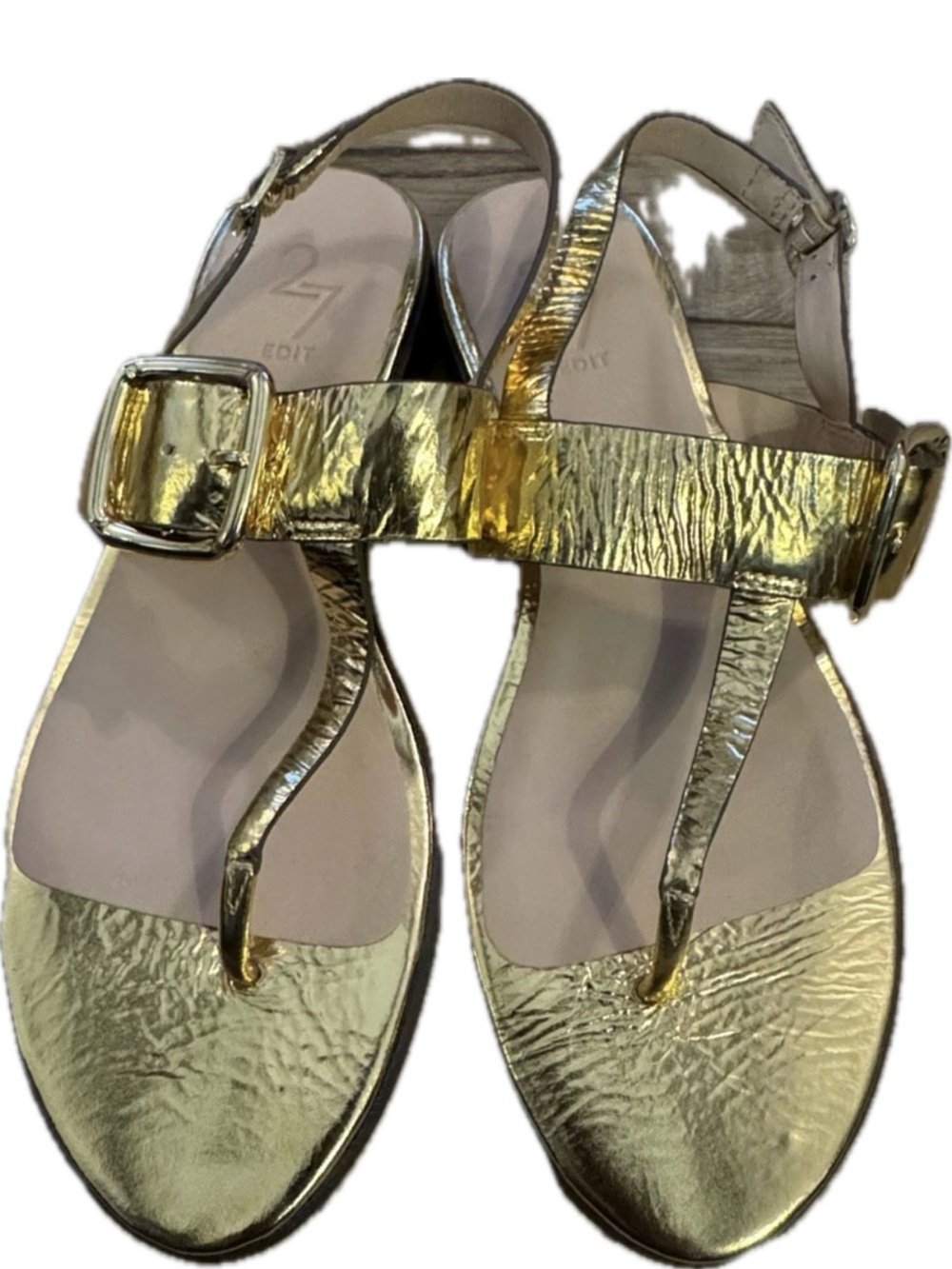27 Edit Erika Gold Leather Metallic T-Strap Women's Sandals size 8